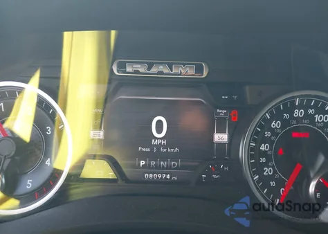 2019 Ram 3500 Laramie 4X4 8' Box z USA, uszkodzony, nr VIN 3C63RRJL5KG524928